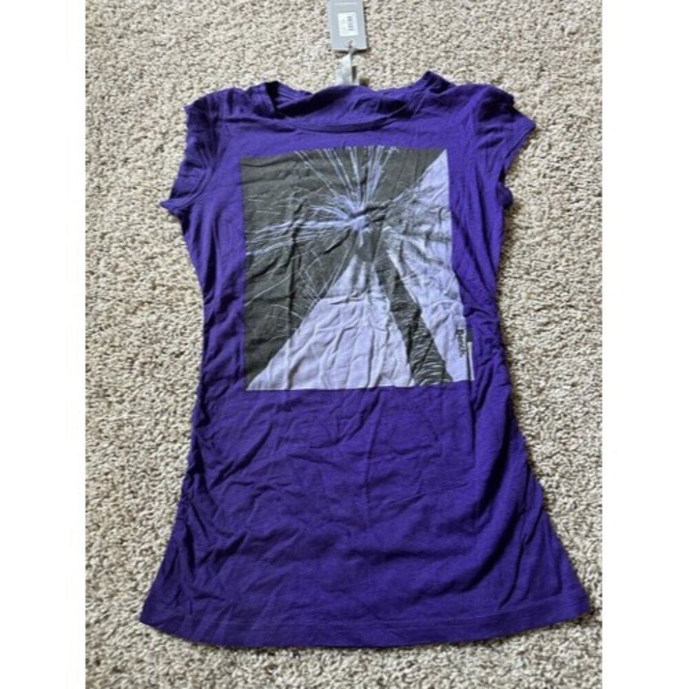 Bench Womens Purple Graphic Print Pull Over Tee Size Small Short Sleeve Casual